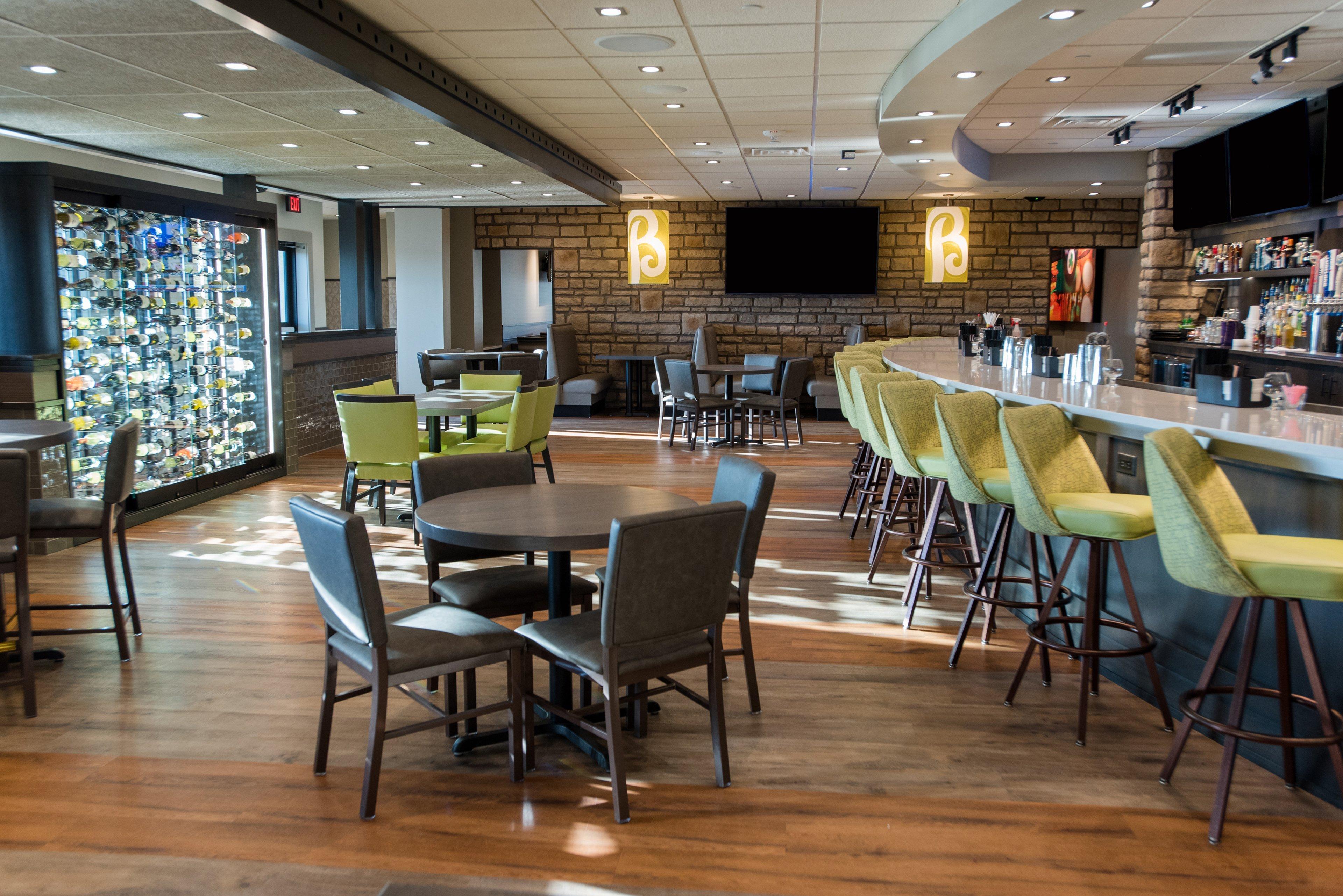 Holiday Inn Hotel & Suites Des Moines-Northwest By Ihg Urbandale Exterior foto